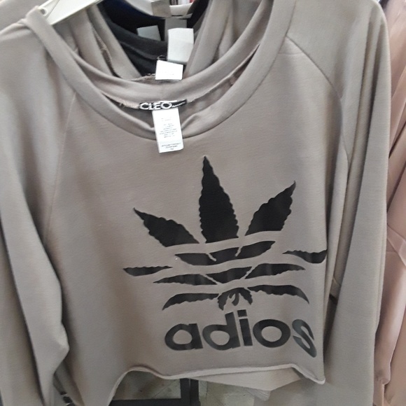 Shirts - Picture 3 of 4